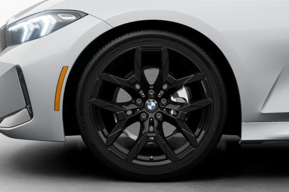 2026 BMW 3 Series - Image 6