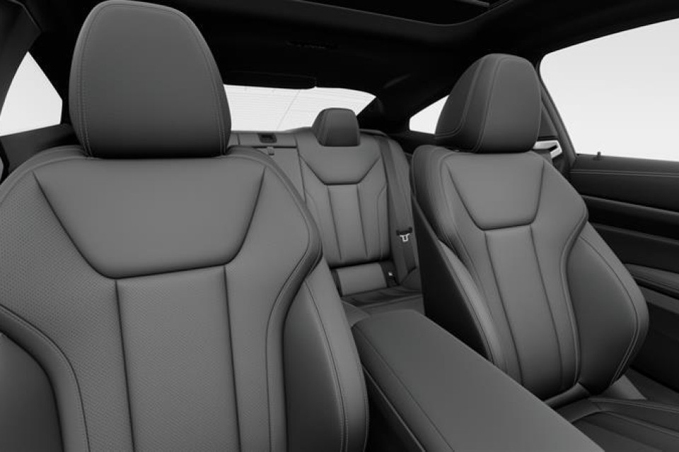 2027 BMW 4 Series - Image 11