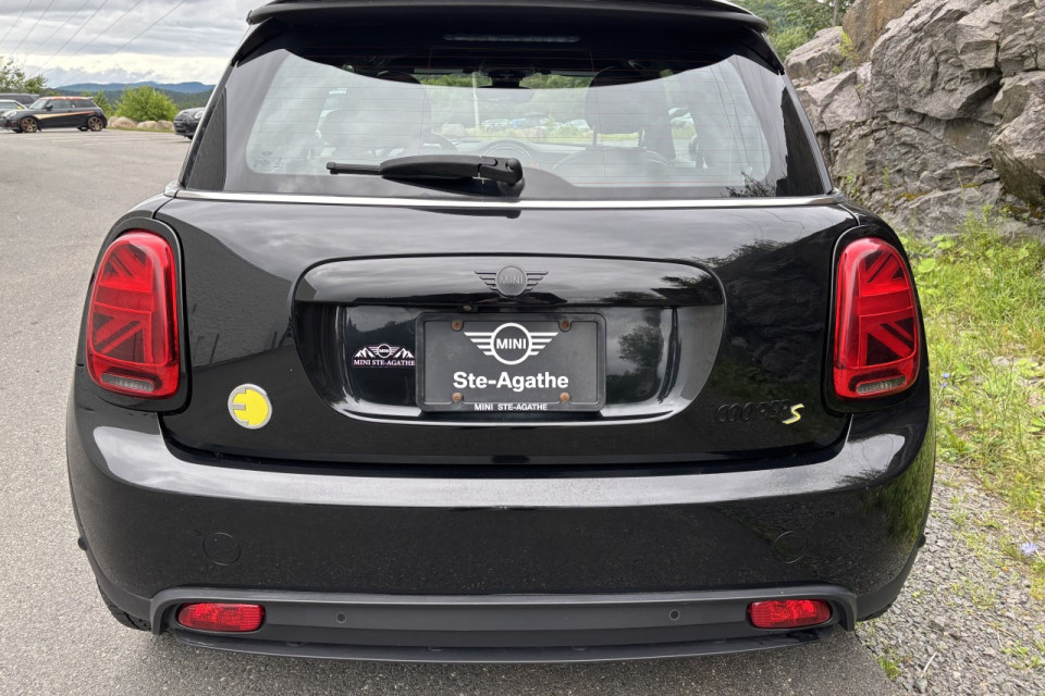 2023 Mini Cooper - Image 5