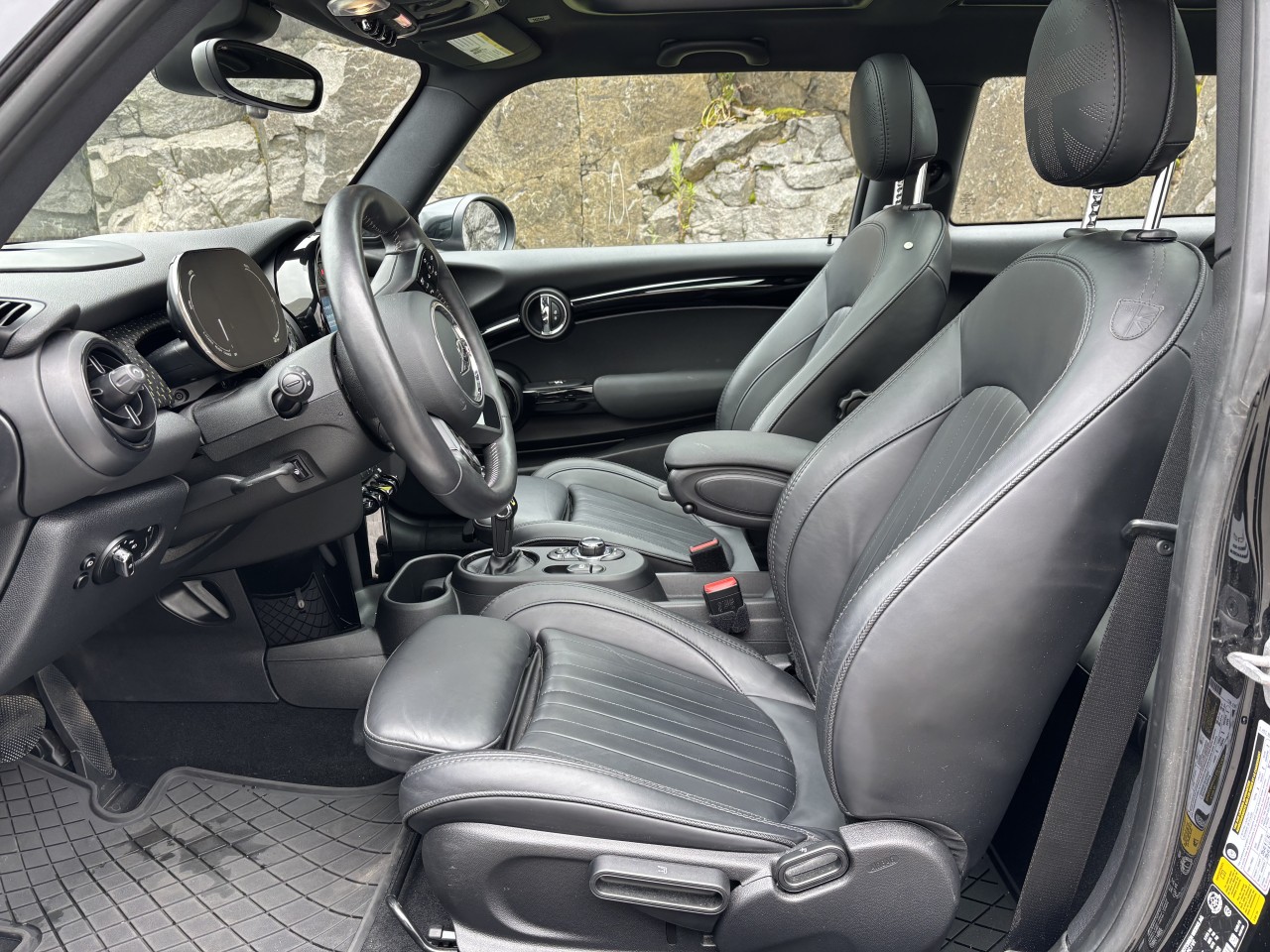 2023 Mini Cooper - Image 9