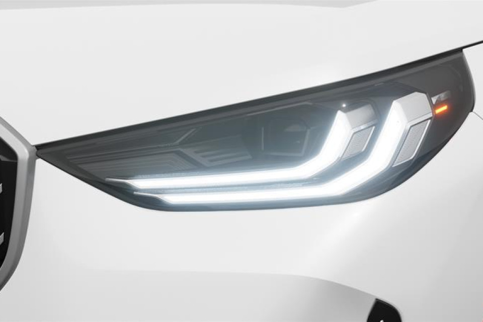2026 BMW X3 - Image 5