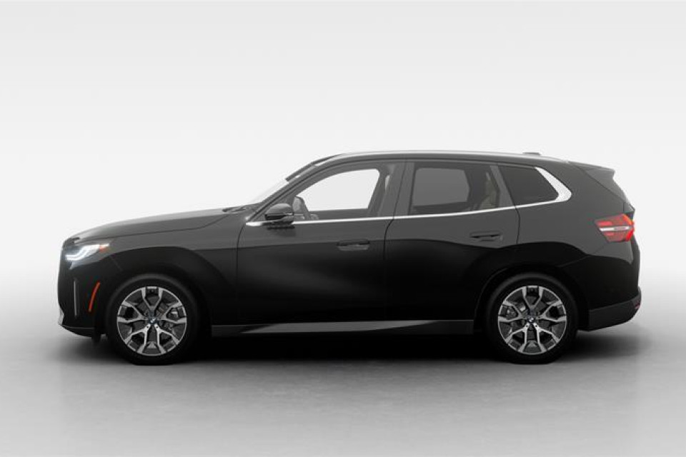 2026 BMW X3 - Image 3