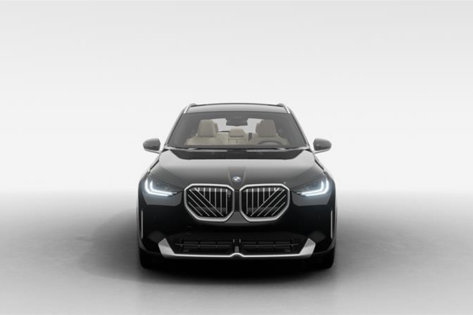 2026 BMW X3 - Image 4