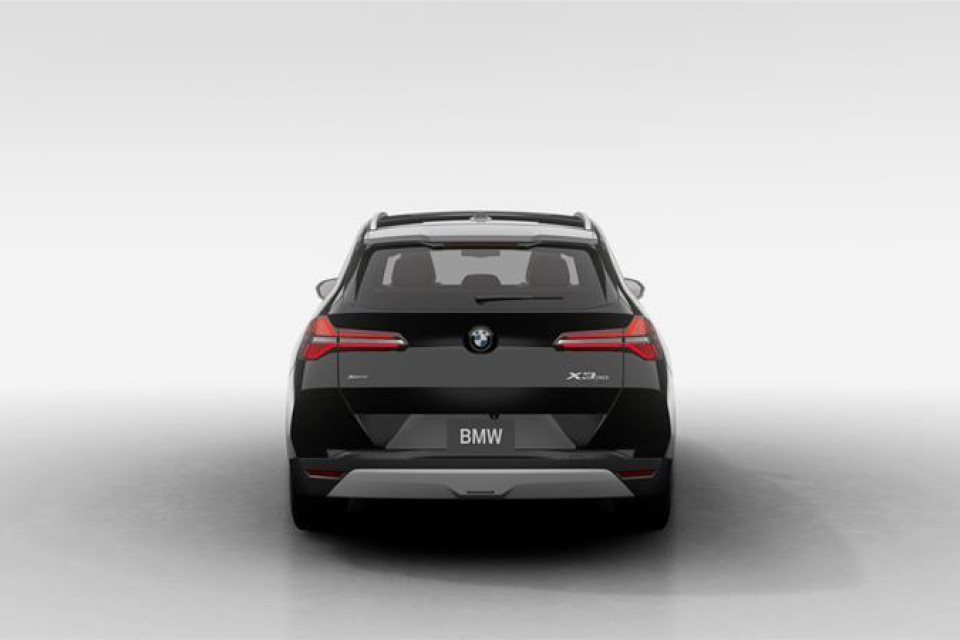 2026 BMW X3 - Image 5