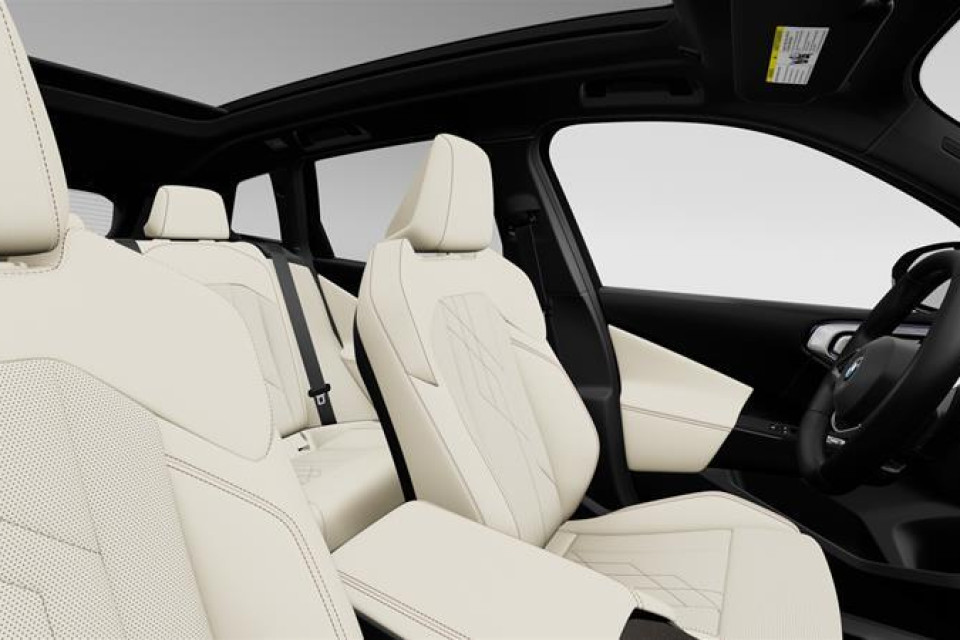 2026 BMW X3 - Image 10