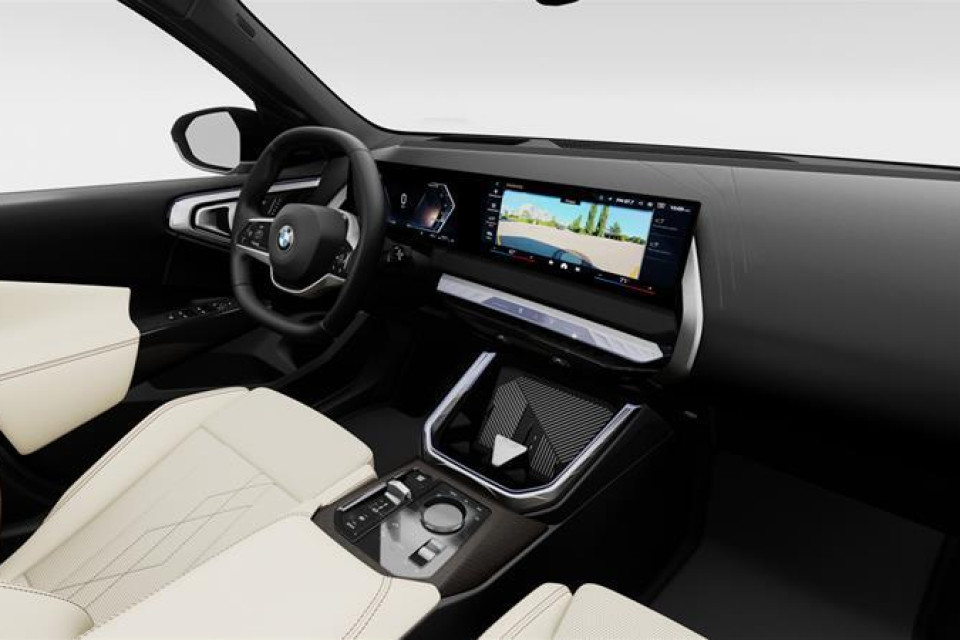 2026 BMW X3 - Image 12