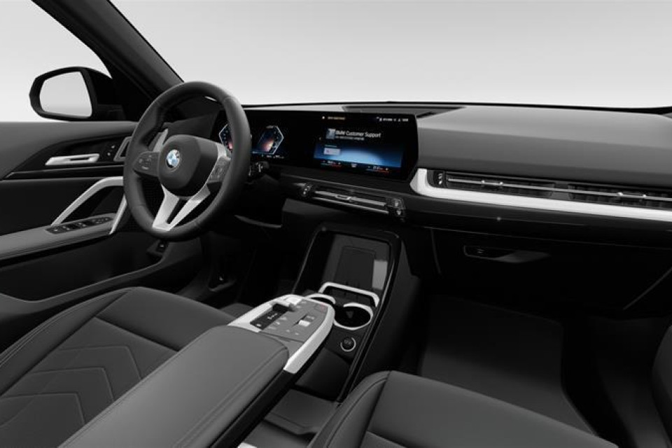 2026 BMW X1 - Image 14
