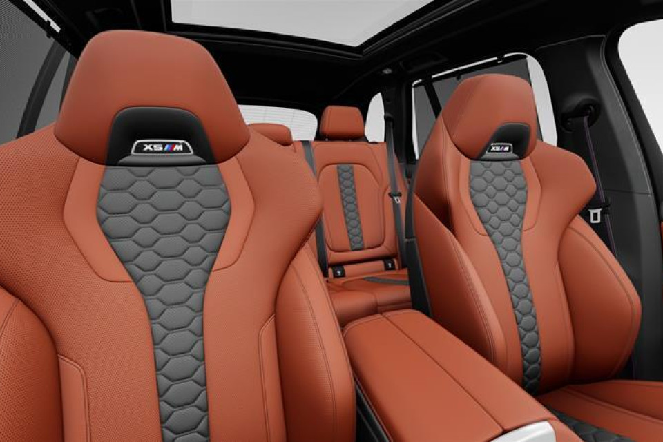 2026 BMW X5 M - Image 11