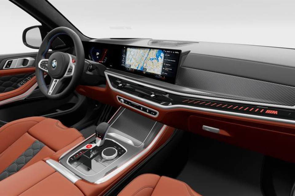 2026 BMW X5 M - Image 14