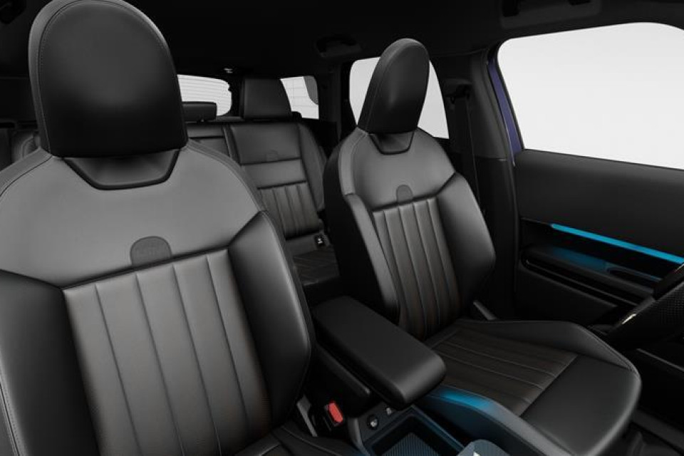 2027 MINI Countryman - Image 11