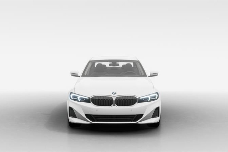 2026 BMW 330I - Image 3