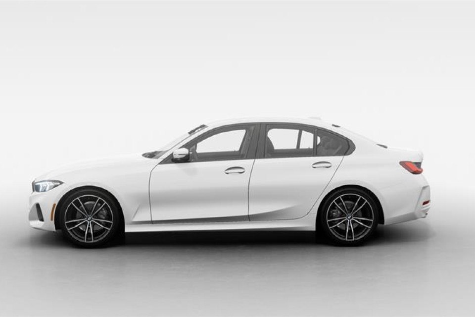 2026 BMW 330I - Image 4