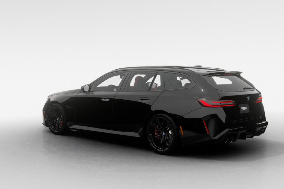 2027 BMW M5 - Image 2