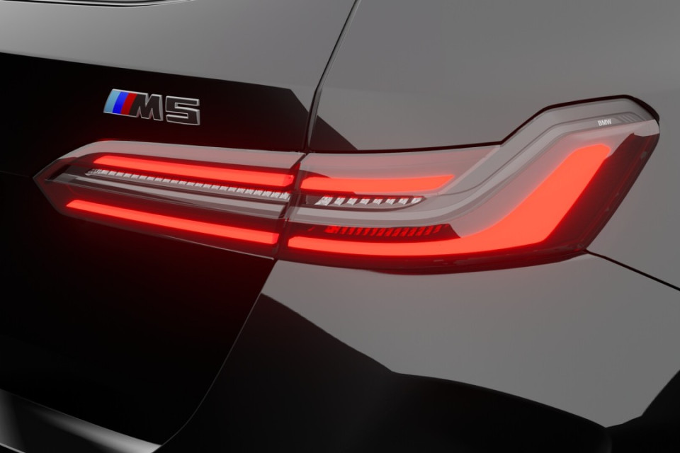 2027 BMW M5 - Image 8
