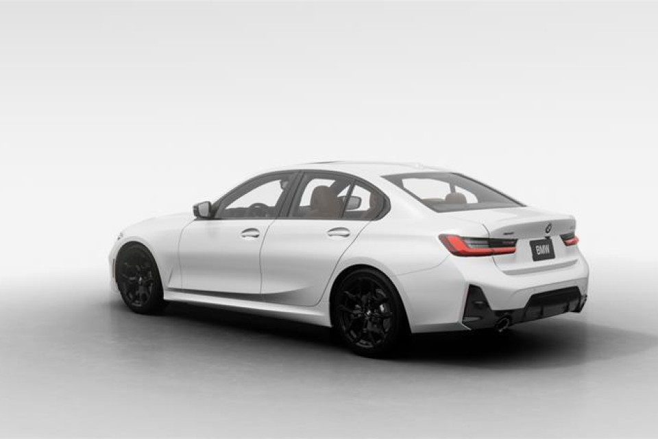 2026 BMW 3 Series - Image 2