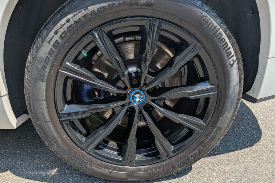 2023 BMW X5 - Image 3