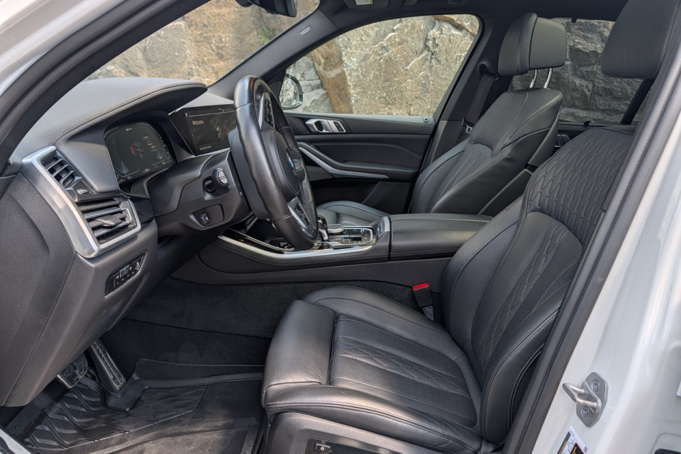2023 BMW X5 - Image 10