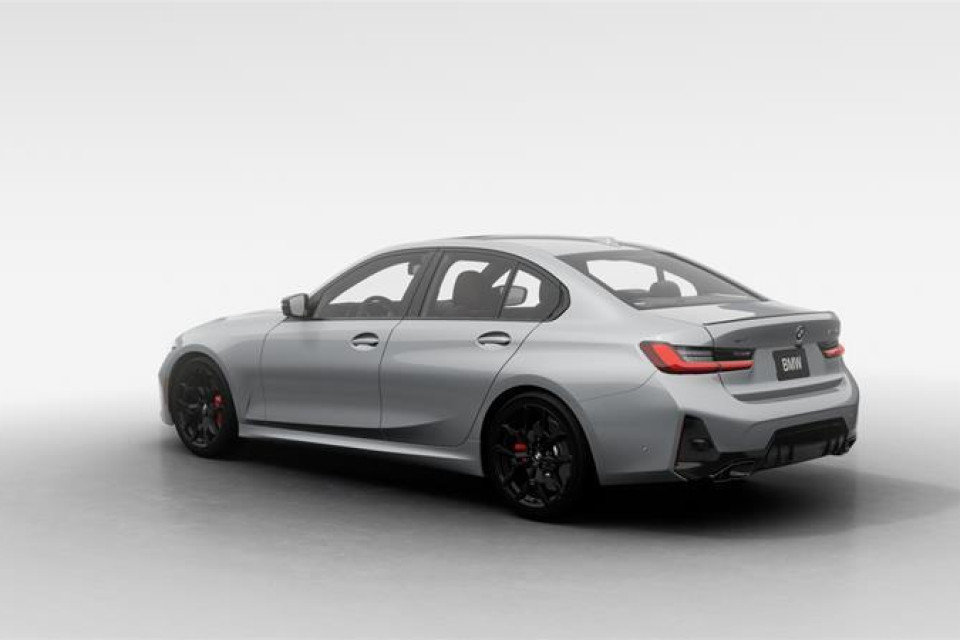2026 BMW 3 Series - Image 2