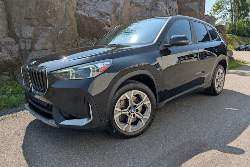 2023 BMW X1 - Image 1