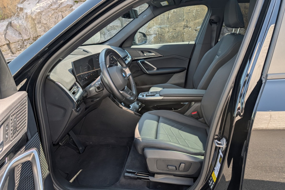 2023 BMW X1 - Image 11