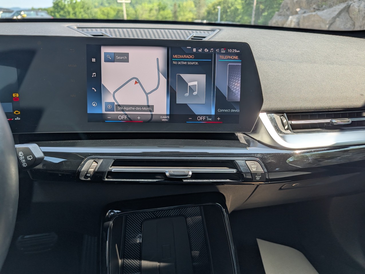 2023 BMW X1 - Image 12