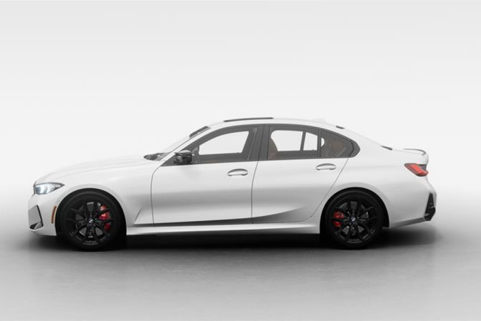 2026 BMW 3 Series - Image 4