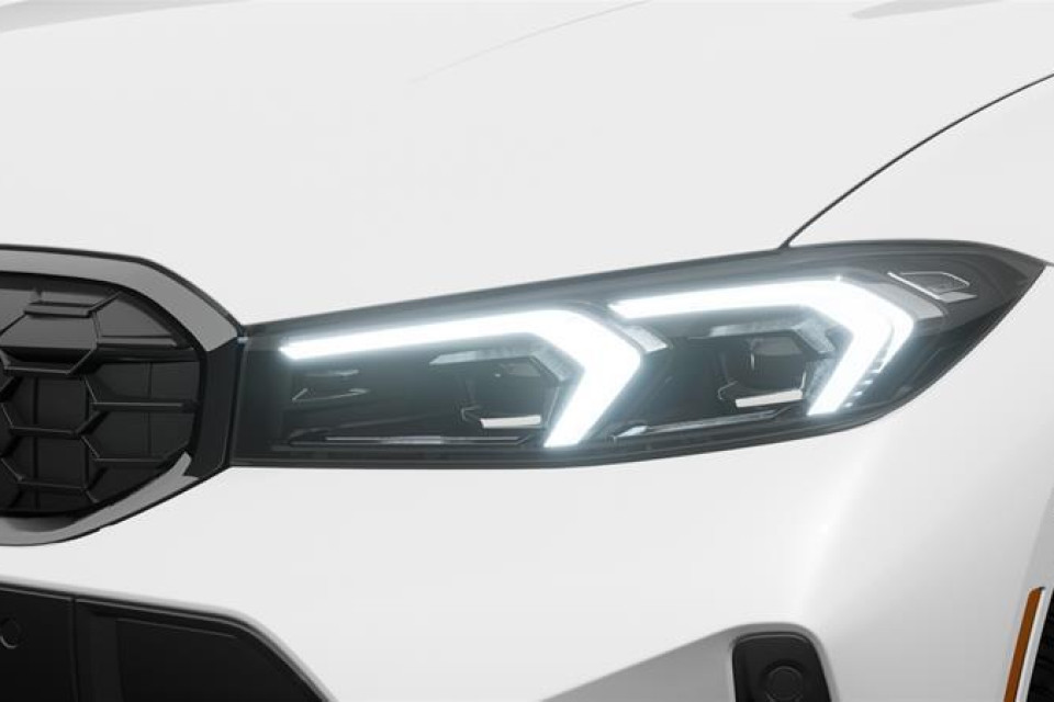 2026 BMW 3 Series - Image 6
