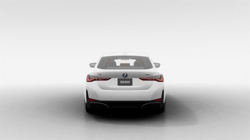 2026 BMW i4 - Image 4