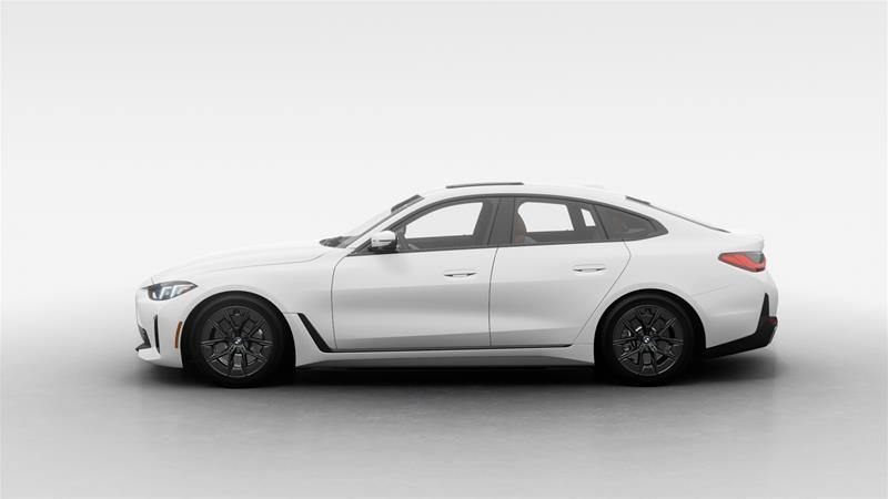 2026 BMW i4 - Image 6