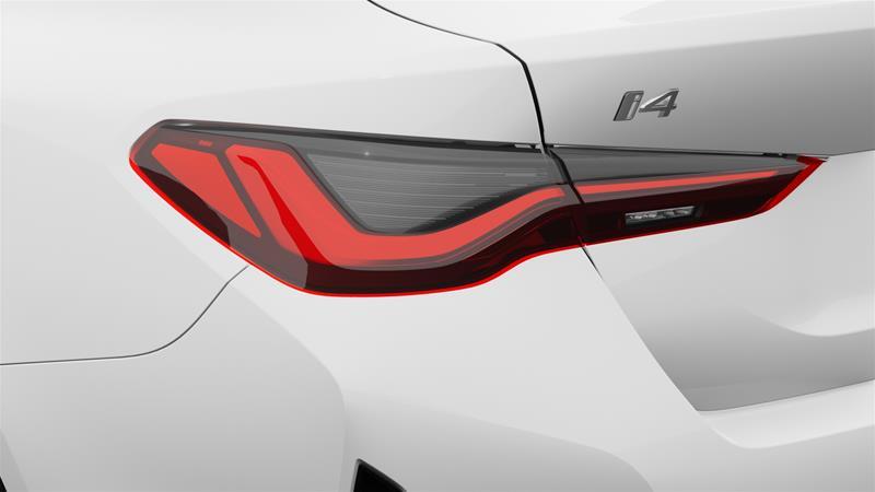 2026 BMW i4 - Image 8