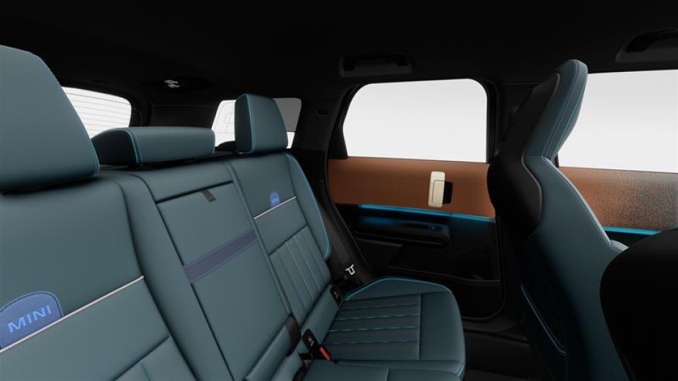 2026 MINI Countryman - Image 8