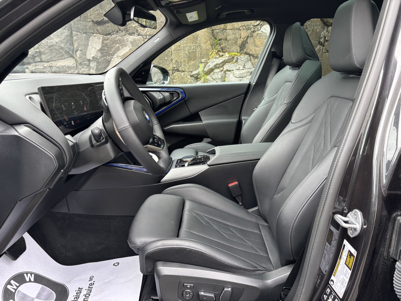 2025 BMW X3 - Image 11