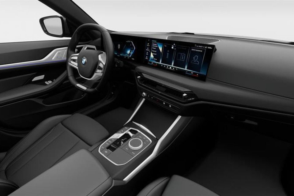 2026 BMW i4 - Image 14