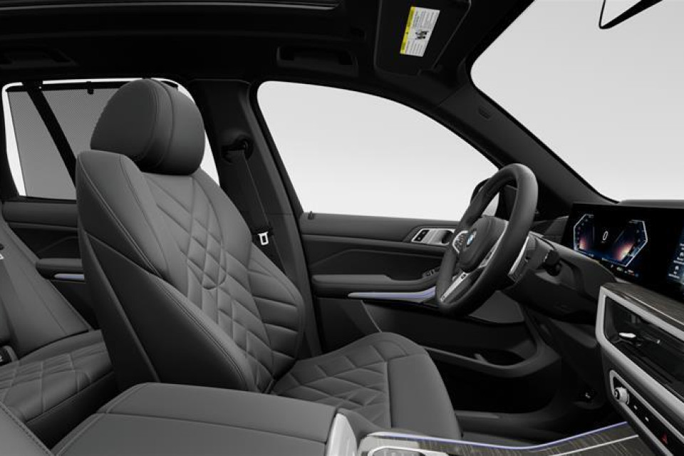 2026 BMW X5 - Image 2