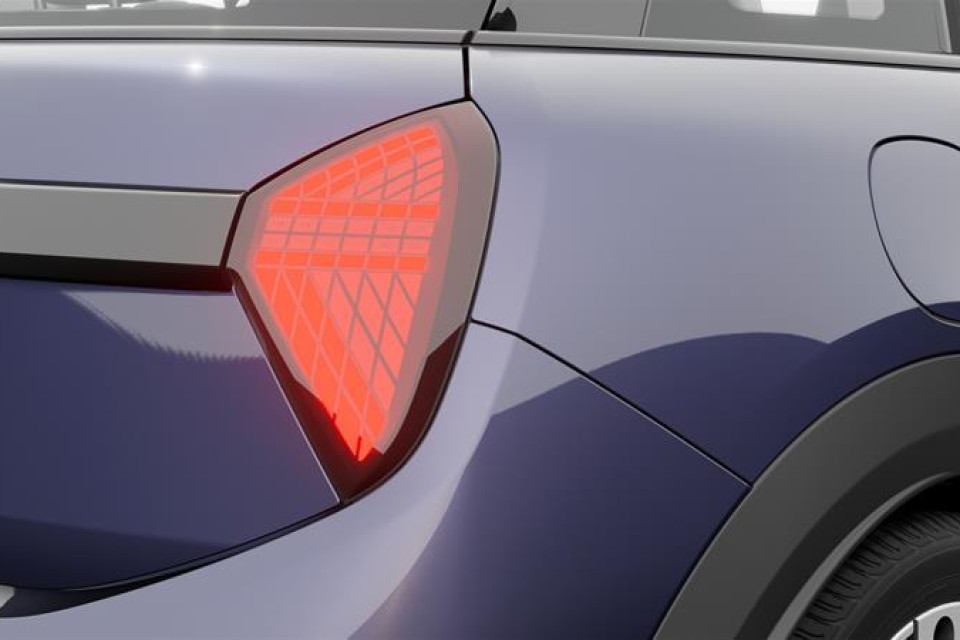 2026 MINI 5 Door - Image 6