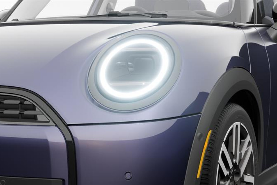 2026 MINI 5 Door - Image 7