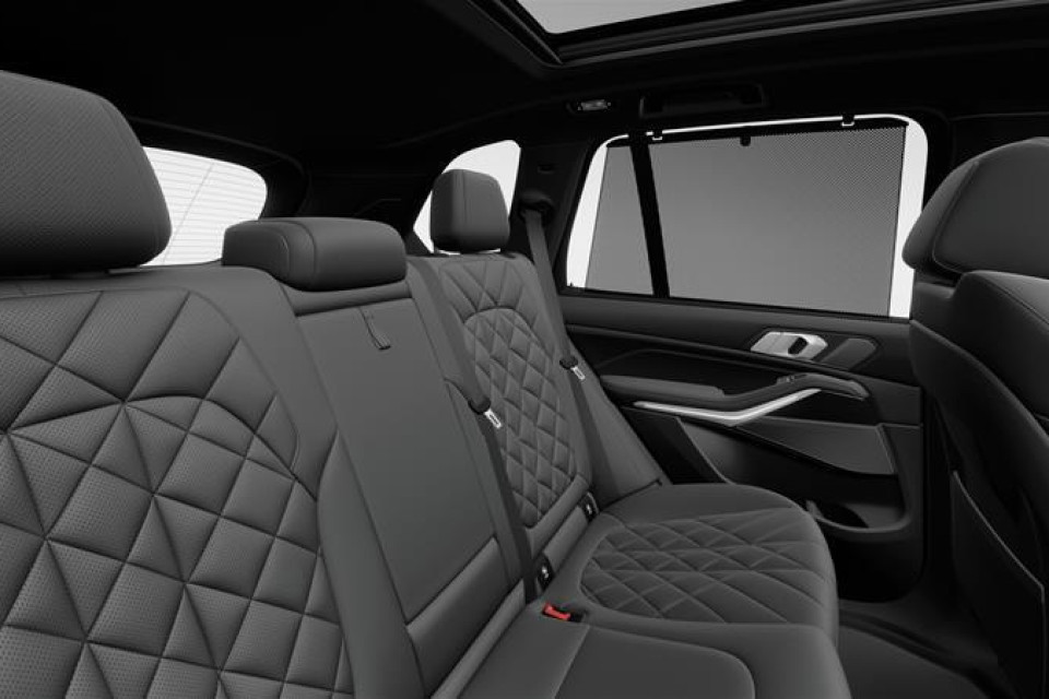 2026 BMW X5 - Image 12