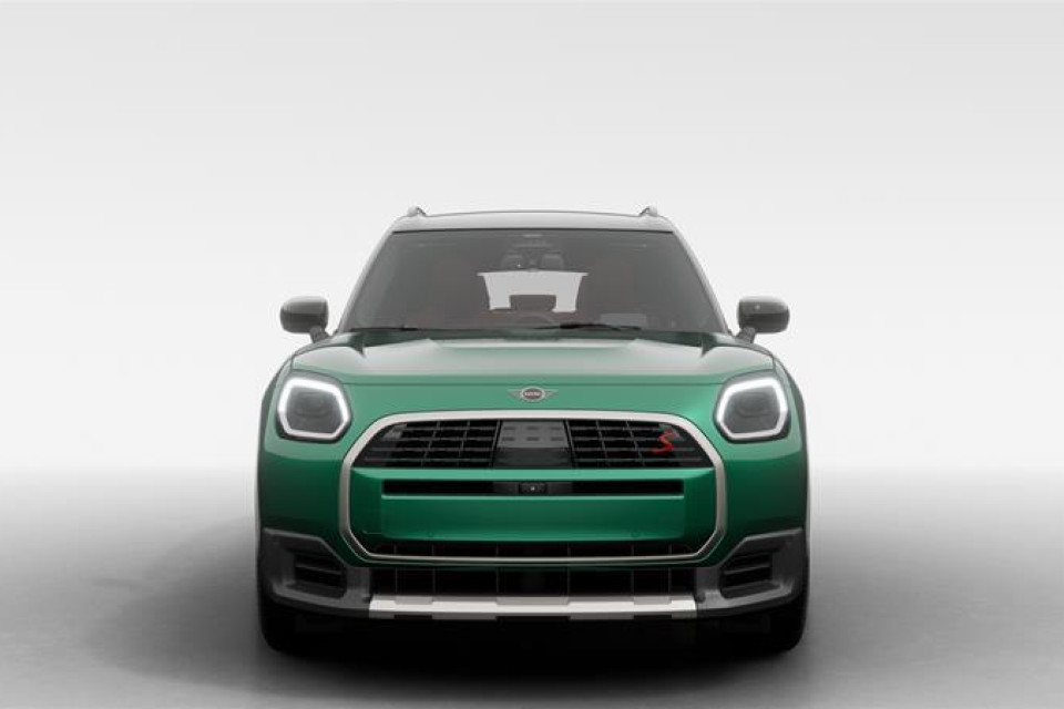 2027 MINI Countryman - Image 7