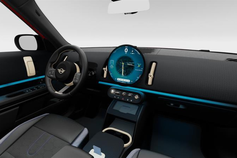 2026 MINI Countryman - Image 11