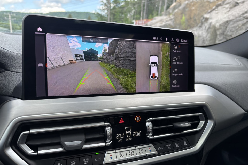 2022 BMW X4 - Image 17