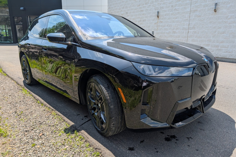 2026 BMW iX - Image 8