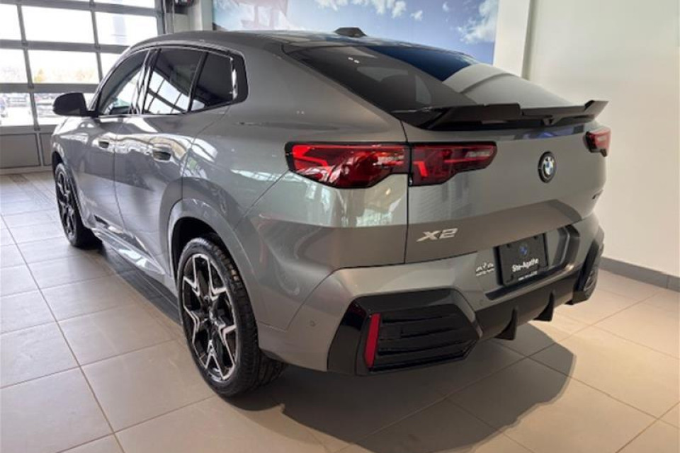 2026 BMW X2 - Image 4