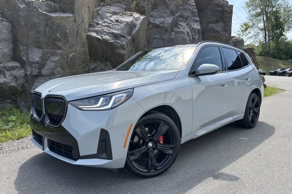 2025 BMW X3 - Image 1