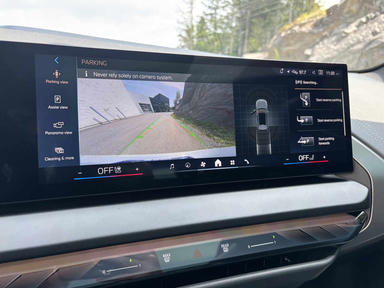 2025 BMW X3 - Image 18
