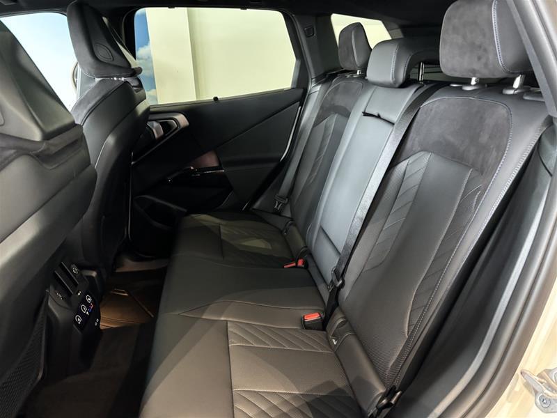 2026 BMW X3 - Image 12