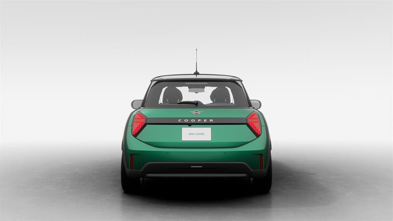 2026 MINI 3 Door - Image 5
