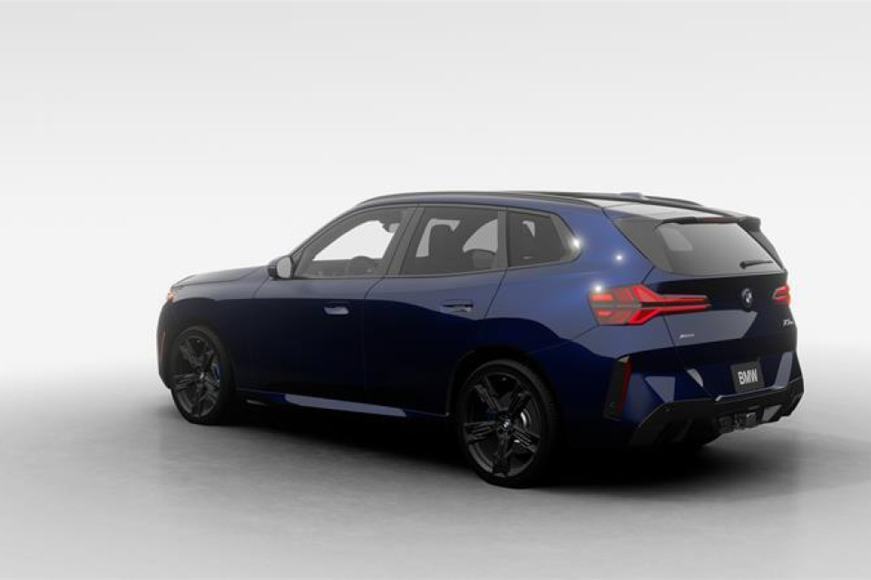 2026 BMW X3 - Image 3
