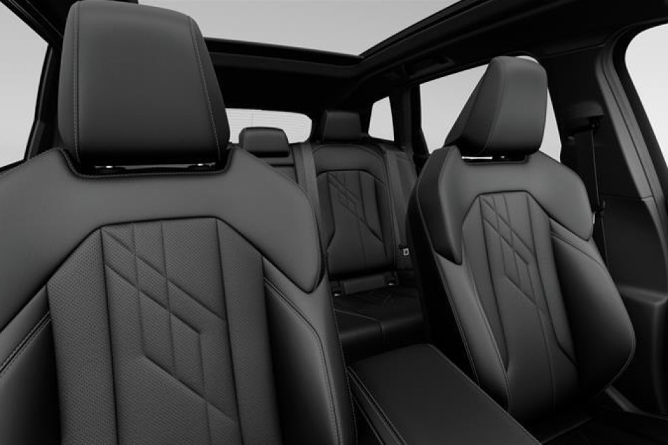 2026 BMW X3 - Image 14