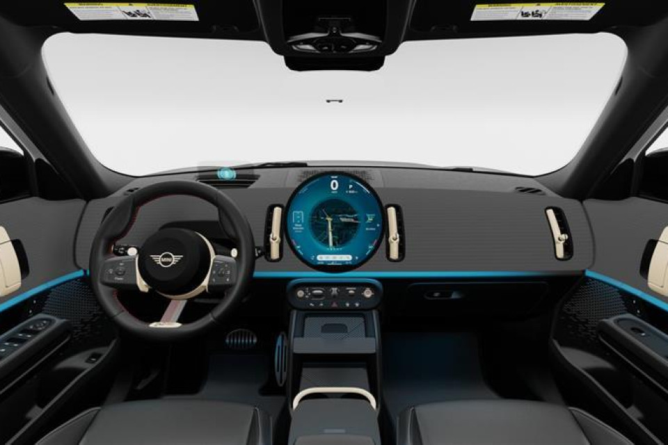 2027 MINI Countryman - Image 10