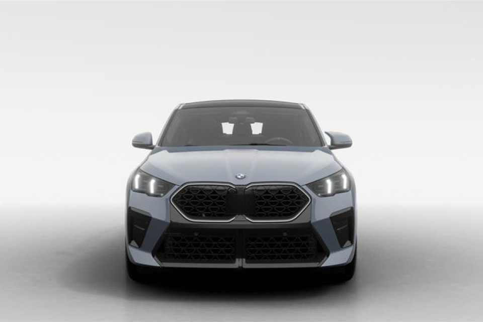 2026 BMW X2 - Image 3